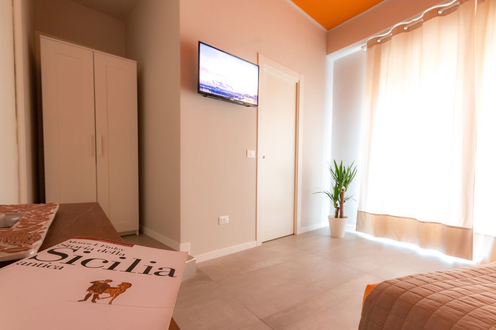 Photoguest B&B Сиракузы Экстерьер фото
