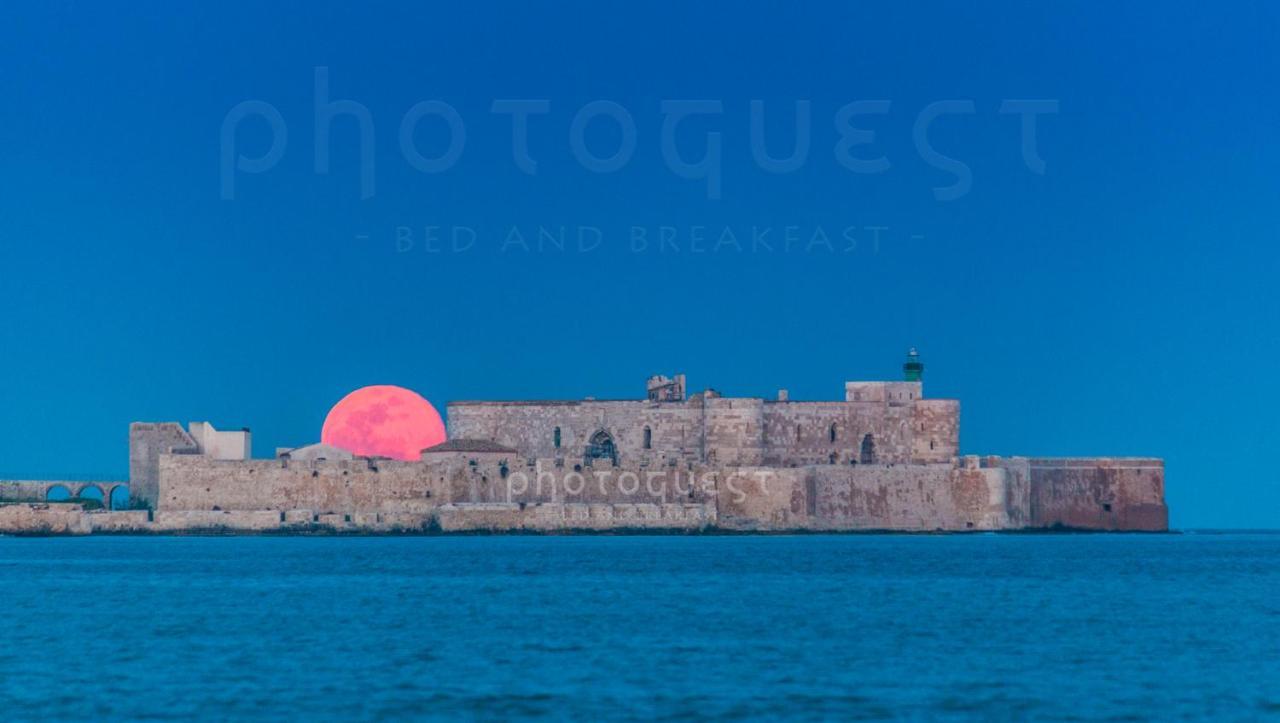 Photoguest B&B Сиракузы Экстерьер фото